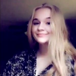 Meet your Posher, Kaelyn